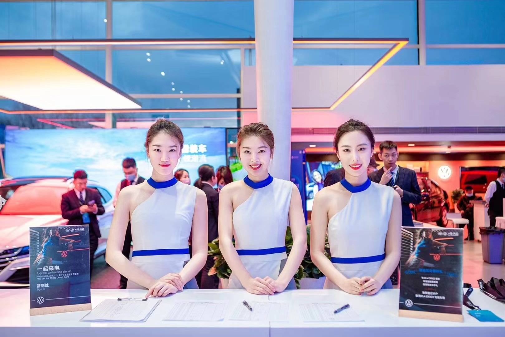 展會講解員的選擇 男女禮儀與志愿者服務的關鍵要素